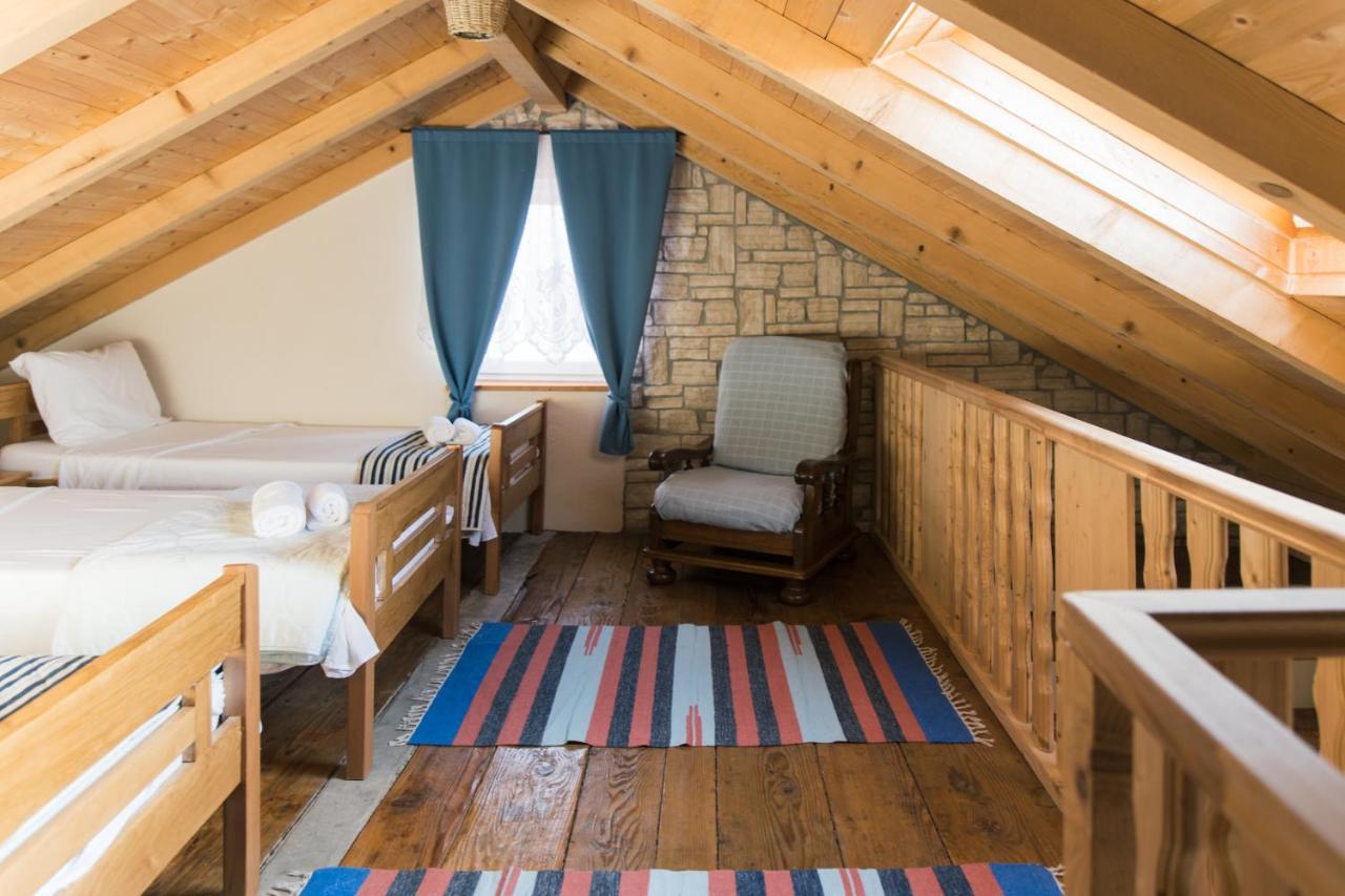 Apartment Rustic Mariva *